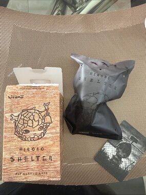 Hirono Shelter - Traffic Cone